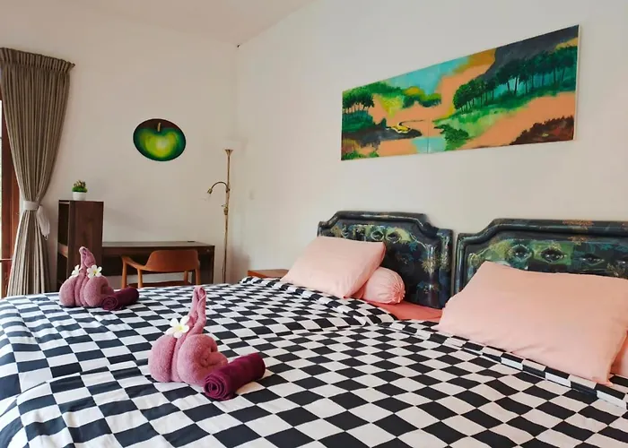 ヴィラ Malathi Cozy Wooden House - Garden Pool View *