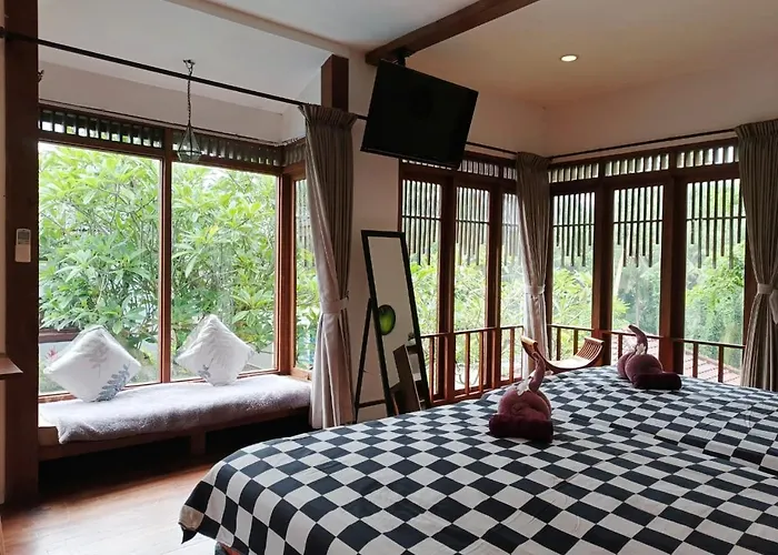 Malathi Cozy Wooden House - Garden Pool View ヴィラ ウブド